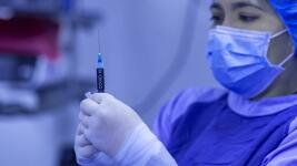 covid injection-5722329 1280